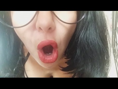 ❤️ ハニー、義理の母が今日は学校に行かせてくれないの...。って、そんなことあるわけないだろ...。 ️ 自家製ポルノ ❌️❤